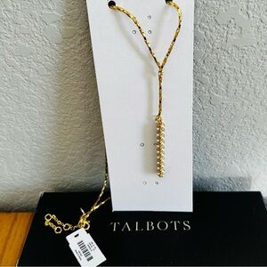 Talbots gold necklace with pearls.